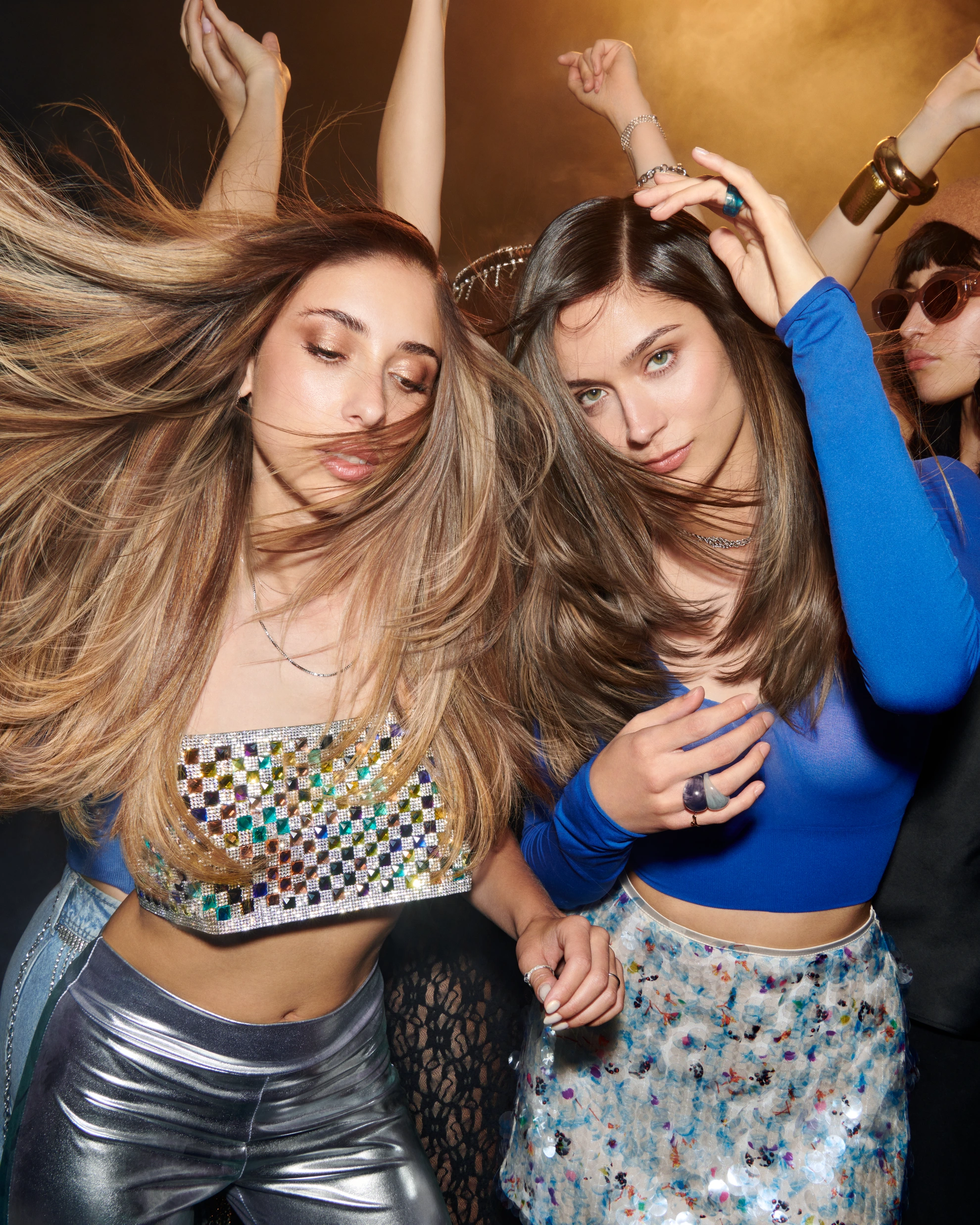 Начална страница 9 202506 AH OFFICIELLE DUO 1